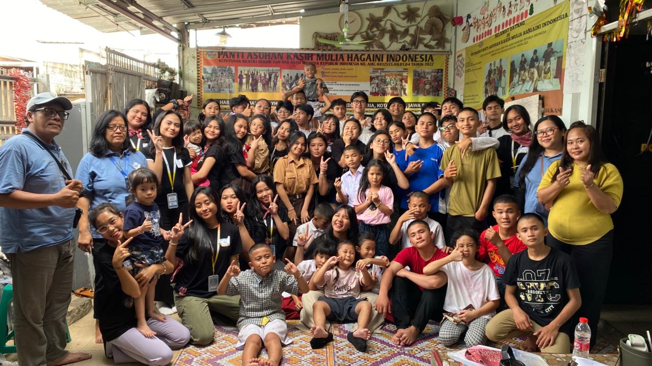Beyond the Classroom : Saat Siswa-siswi kelas 11 Menjemput Inspirasi dengan Kegiatan Bakti Sosial di berbagai Panti.